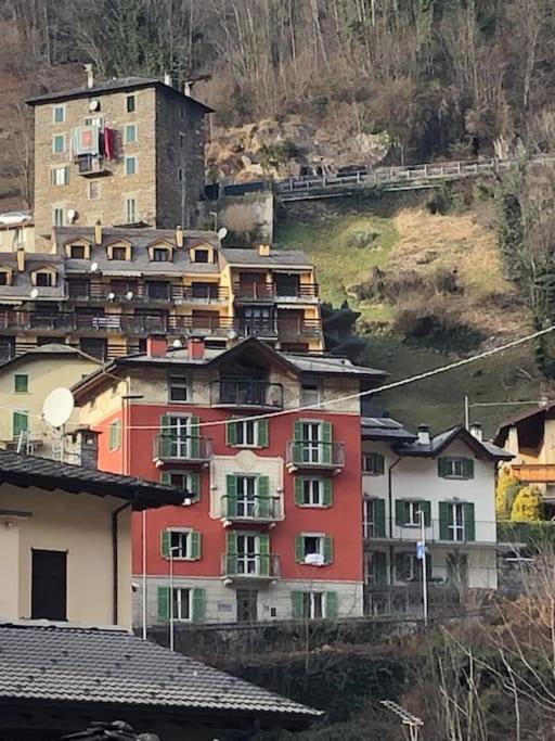 Il Sole Di Ester Branzi Kültér fotó